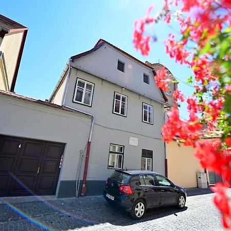 Apartments In The Heart Of Сибиу Екстериор снимка