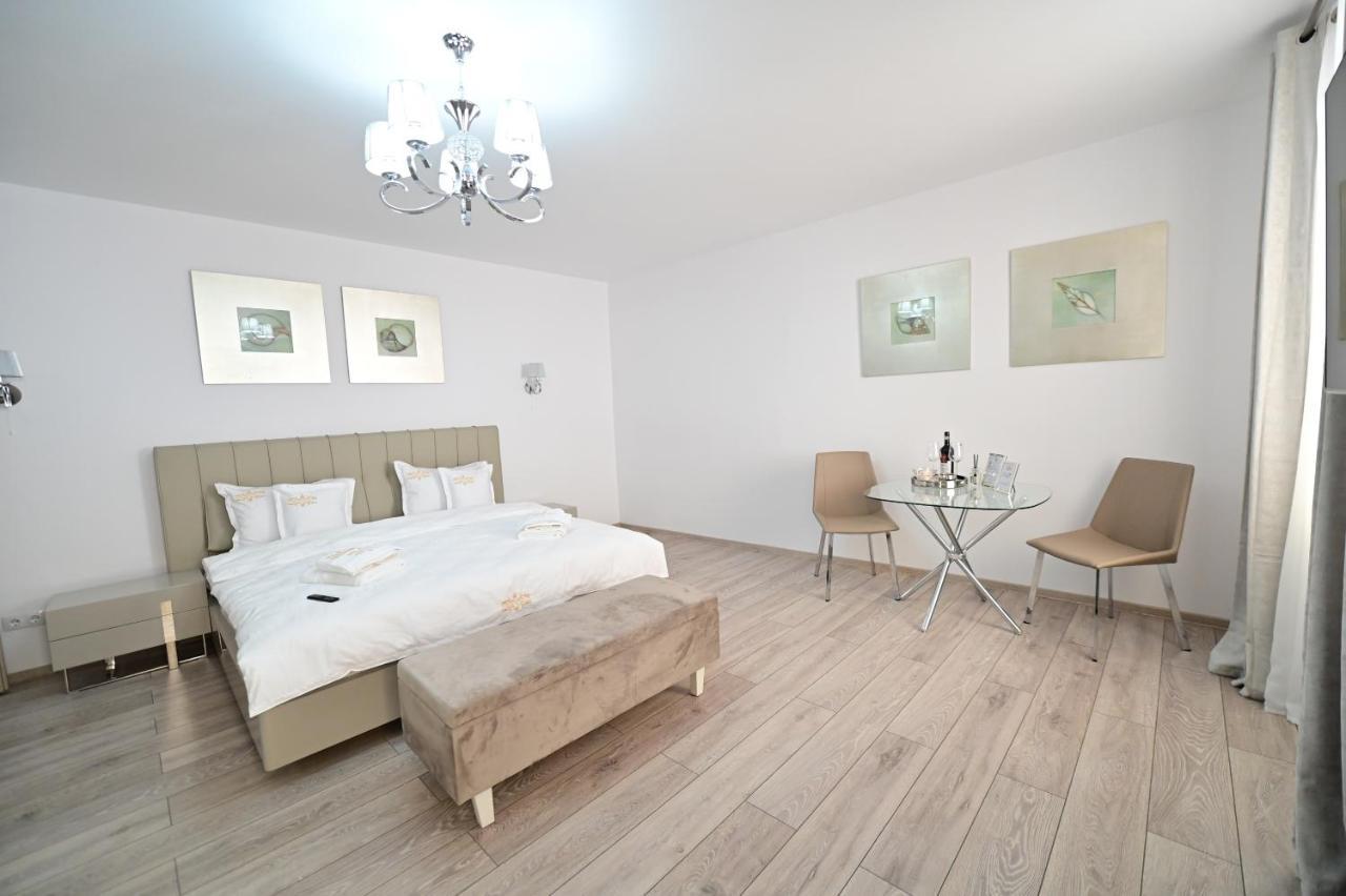 Apartments In The Heart Of Сибиу Екстериор снимка