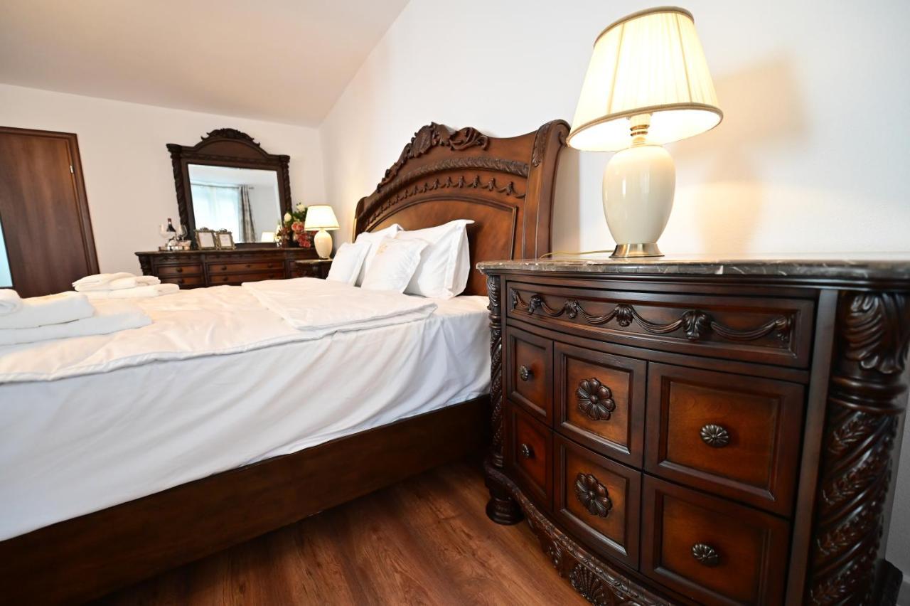 Apartments In The Heart Of Сибиу Екстериор снимка